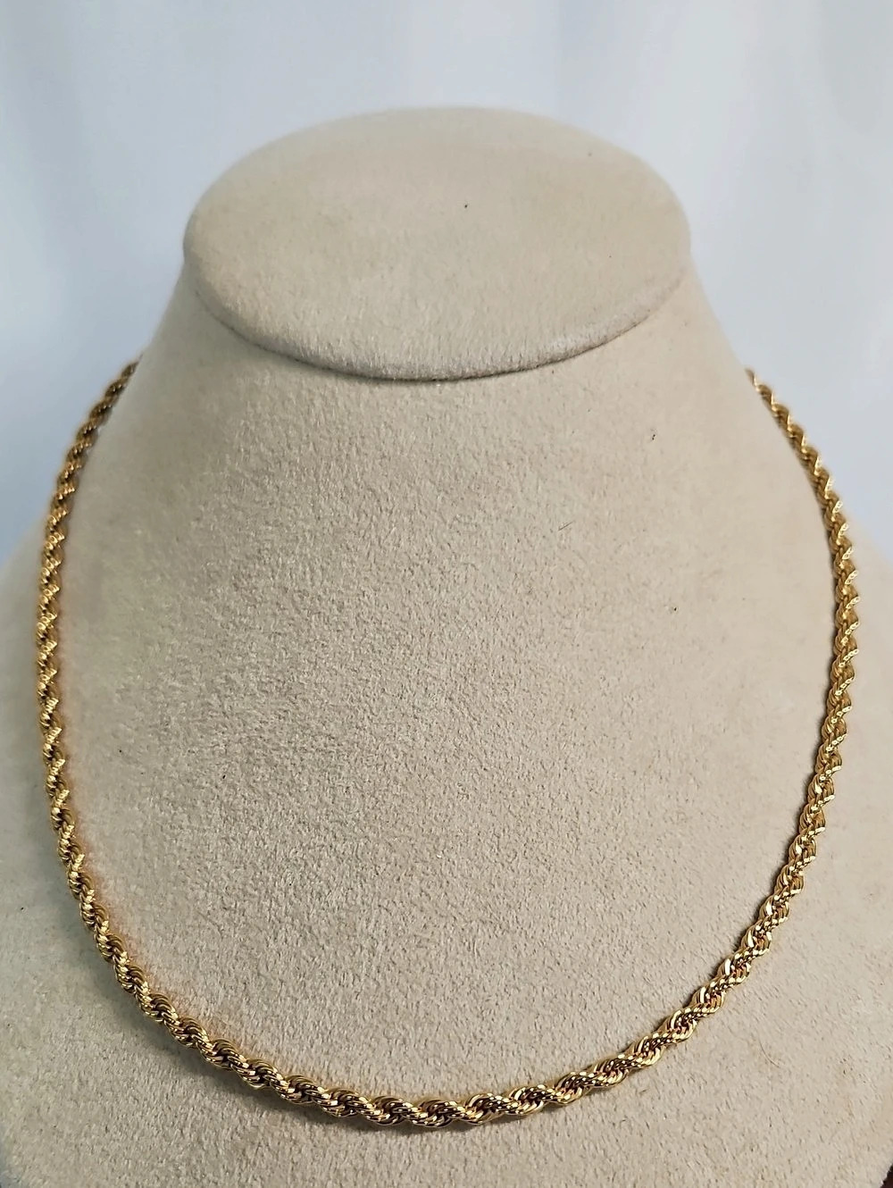 Napier Gold Rope Chain Necklace Like New
